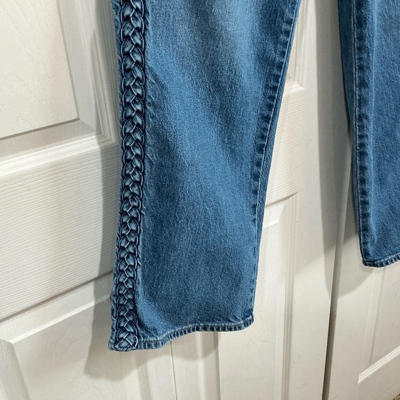 🤎 Old Navy Extra High-Rise Sky-Hi Wide Leg Jeans with Braided Side Trim - 14 - Picture 5 of 8